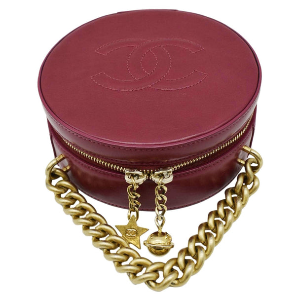 CHANEL Round As Earth Leather Crossbody front chain look