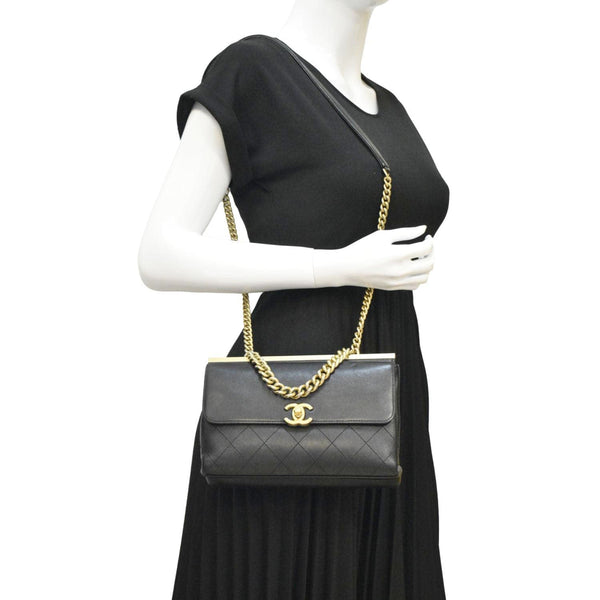 CHANEL Coco Luxe Stitched Leather Chain Crossbody Bag Black