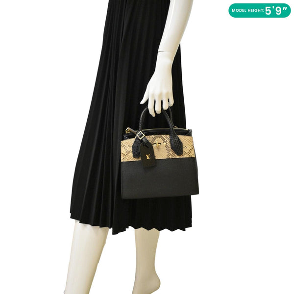 LOUIS VUITTON City Tote Bag Gold dumy look