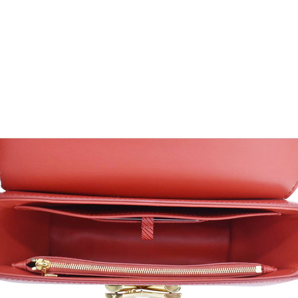 LOUIS VUITTON Twist MM Epi Leather Chain Shoulder Bag Red