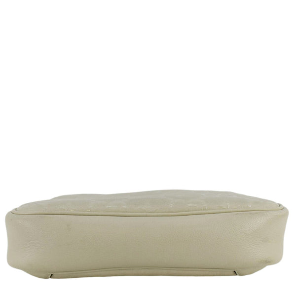 GUCCI GG Star Leather Crossbody Bag Off White 675776