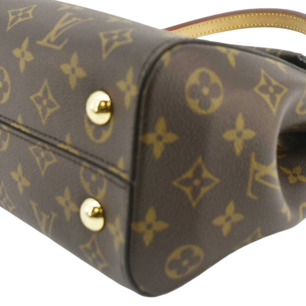 LOUIS VUITTON Cluny MM Monogram Canvas Shoulder Bag Brown