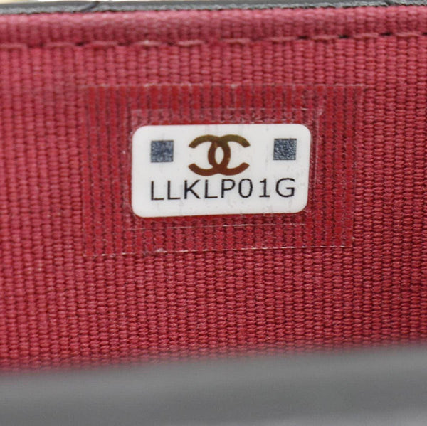 CHANEL 19 Flap Coin Purse Quilted Leather Chain Shoulder Bag Black