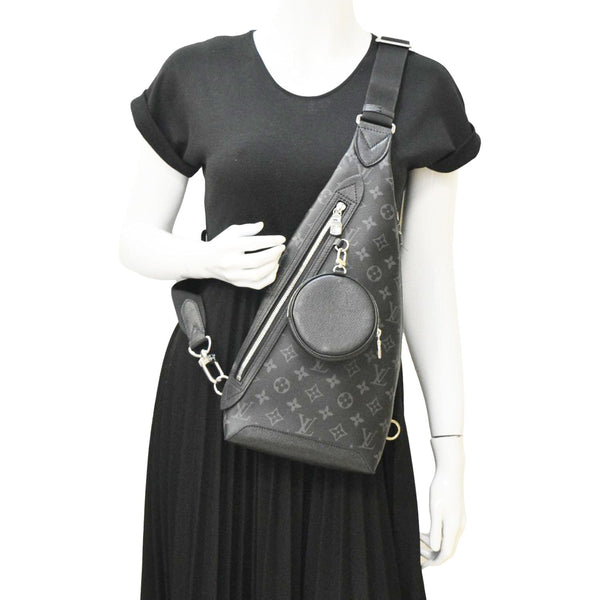 LOUIS VUITTON Duo Slingbag Taigarama Crossbody Bag Black