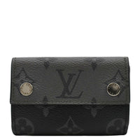 LOUIS VUITTON Discovery Monogram Eclipse Tri-Fold Wallet Grey