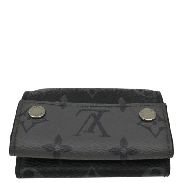 LOUIS VUITTON Discovery Monogram Eclipse Tri-Fold Wallet Grey