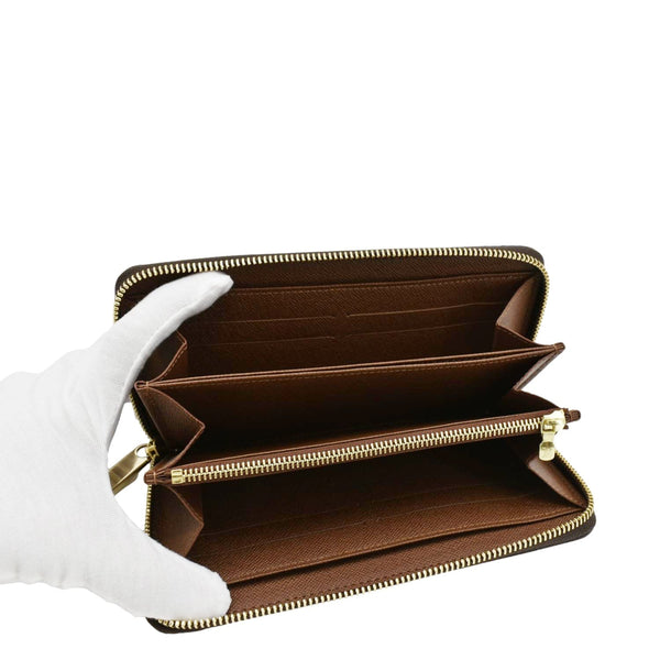 LOUIS VUITTON Monogram Canvas Zippy Wallet Brown