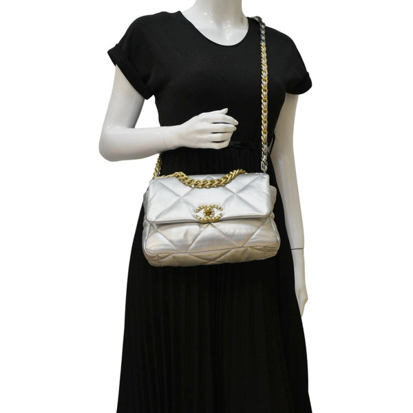 CHANEL 19 Medium Flap Quilted Leather Shoulder Bag Metallic Silver