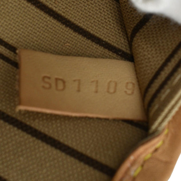 LOUIS VUITTON Neverfull GM Monogram Canvas Tote Bag Brown