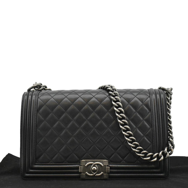 CHANEL Boy Flap Medium Shoulder Bag Black frony