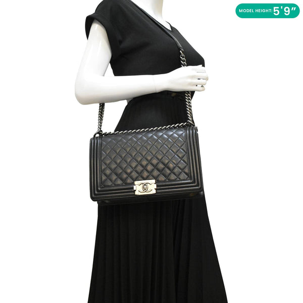 CHANEL Boy Flap Medium Shoulder Bag Blackdummy look