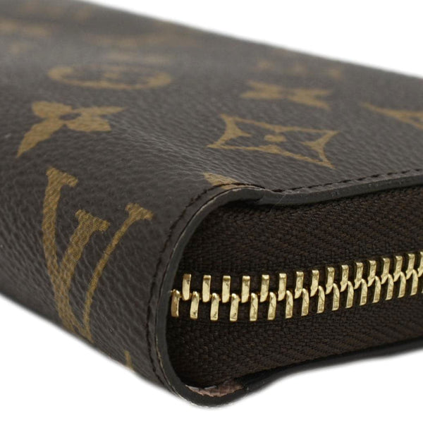 LOUIS VUITTON Zip Around Monogram Canvas Wallet Rose Ballerine