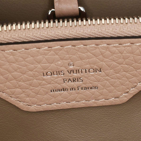 LOUIS VUITTON Capucines MM Taurillon Leather Satchel Bag Pink