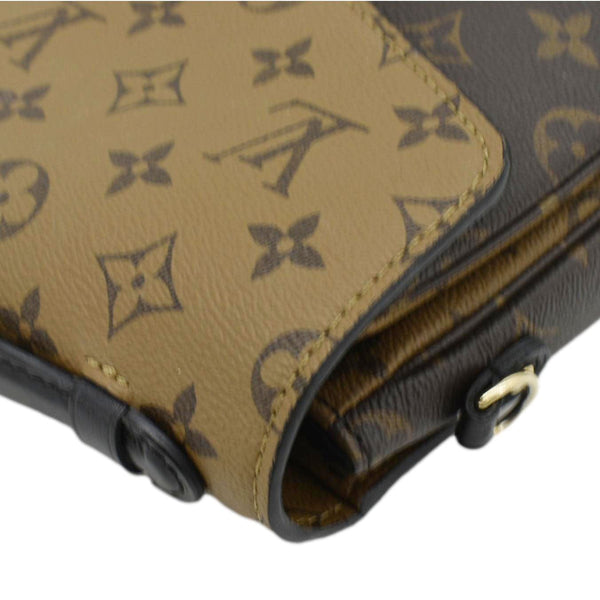LOUIS VUITTON Metis Pochette Reverse Monogram Canvas Crossbody Bag Brown