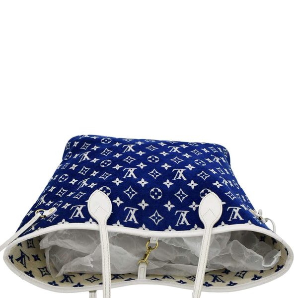 LOUIS VUITTON Neverfull MM Jacquard Velvet Monogram Shoulder Bag Blue