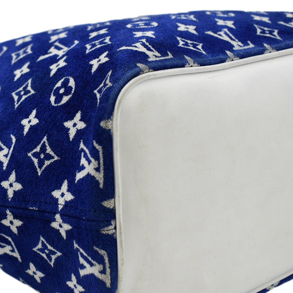 LOUIS VUITTON Neverfull MM Jacquard Velvet Monogram Shoulder Bag Blue