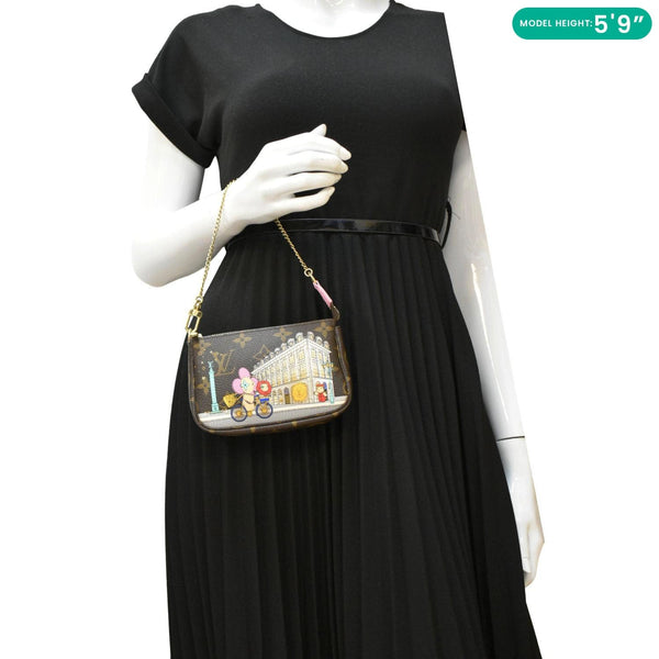 LOUIS VUITTON Christmas Animation Pochette Monogram Canvas Accessoires Pouch Pink