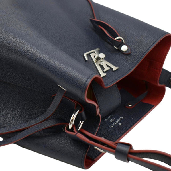 LOUIS VUITTON Lockme Braided Leather Shoulder Bucket Bag Navy