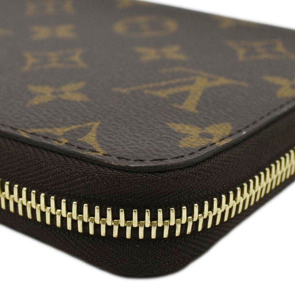 LOUIS VUITTON Monogram Canvas Zippy Wallet Brown