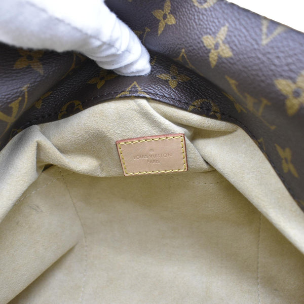 LOUIS VUITTON Artsy MM NM Monogram Canvas Hobo Bag Brown