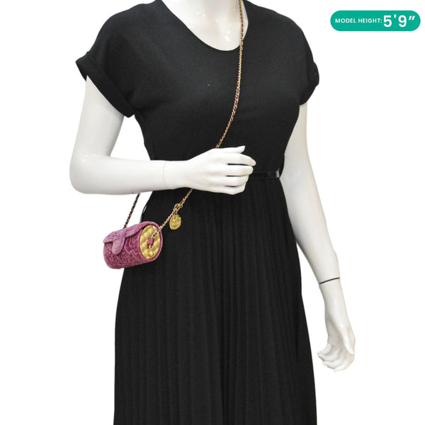 CHANEL Camellia Velvet Chain Vanity Bag Pink