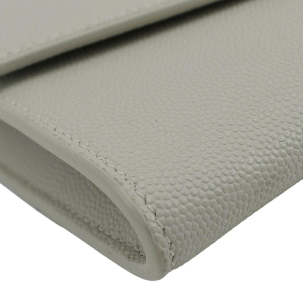 YVES SAINT LAURENT Uptown Grain De Poudre Embossed Leather Chain Wallet White