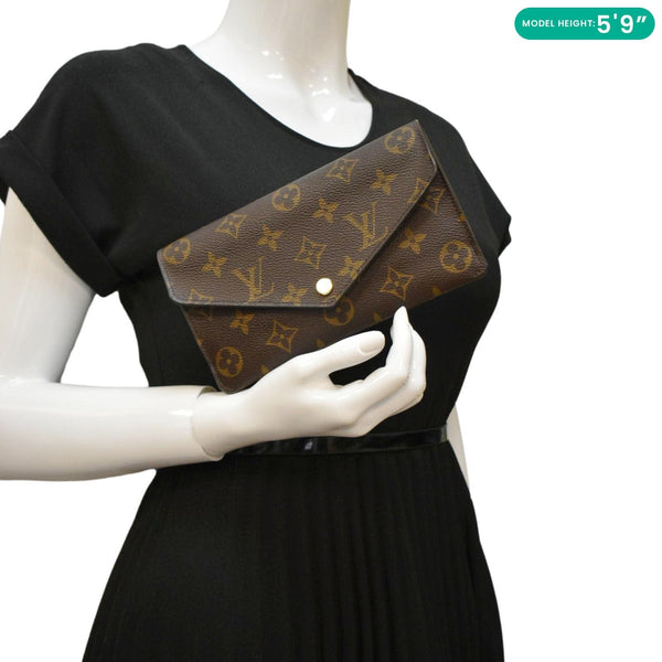 LOUIS VUITTON Sarah Monogram Canvas Wallet Brown