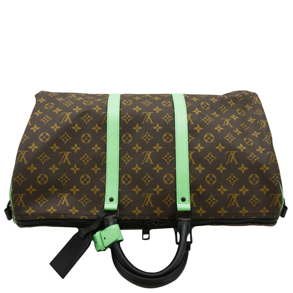 LOUIS VUITTON Keepall 55 Bandouliere Monogram Macassar top side look