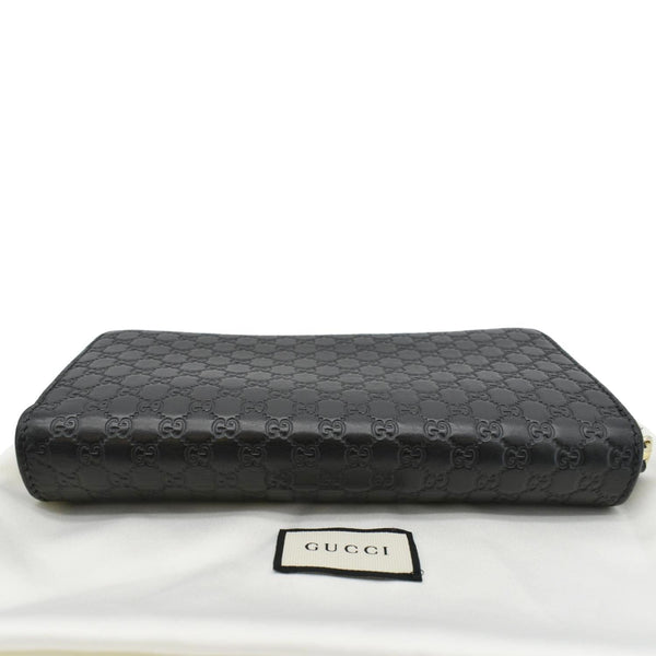 GUCCI Microguccissima Leather Zip Wallet Black upper side