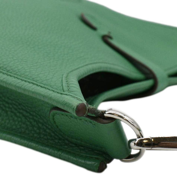 HERMES Evelyne PM II Crossbody Bag Green corner look