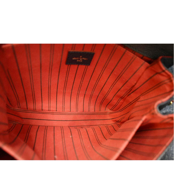 LOUIS VUITTON Metis Pochette Empreinte Leather Crossbody Bag Navy Blue