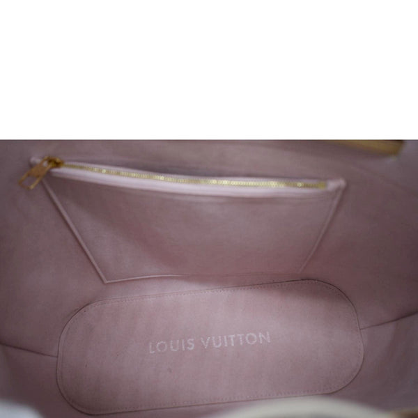 LOUIS VUITTON Girolata Damier Azur Shoulder Bag White