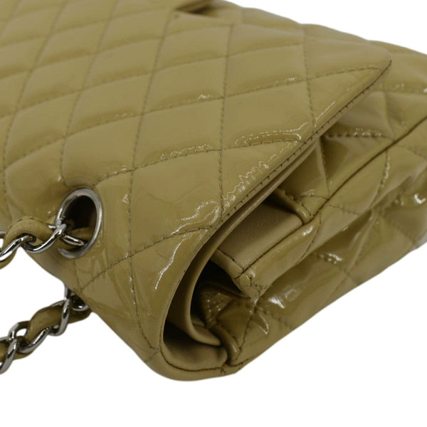 CHANEL Classic Jumbo Double Flap Quilted Leather Shoulder Bag Beige