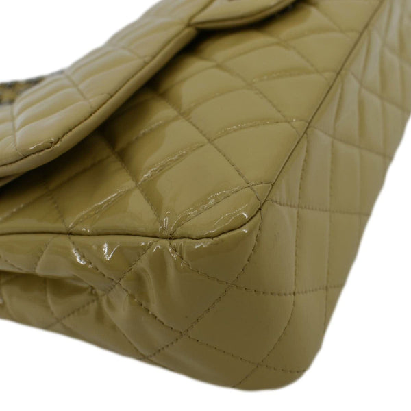 CHANEL Classic Jumbo Double Flap Quilted Leather Shoulder Bag Beige