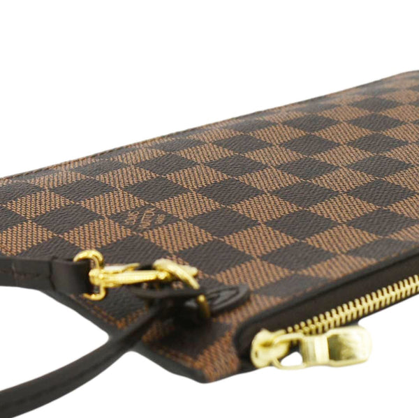 LOUIS VUITTON Neverfull Damier Ebene Pochette Wristlet Pouch Brown