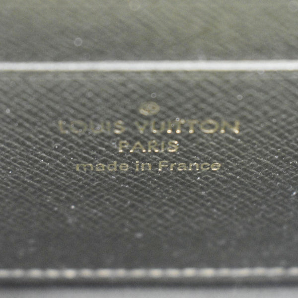 LOUIS VUITTON Felicie Strap & Go Pochette Monogram Canvas Crossbody Bag Khaki Green