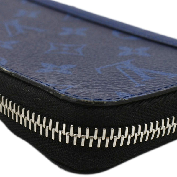 LOUIS VUITTON Zippy Vertical Taigarama Long Wallet Cobalt Blue