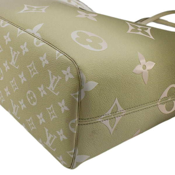LOUIS VUITTON Neverfull MM Monogram Canvas Tote Sunset Khaki