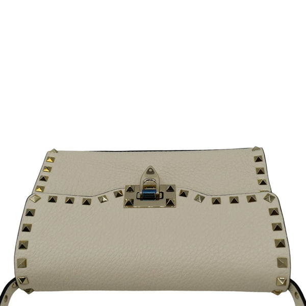 VALENTINO Rockstud Flip Lock Leather Shoulder Bag Off White top loook
