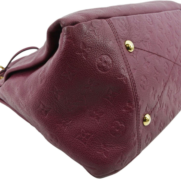 LOUIS VUITTON Artsy MM Empreinte Leather Hobo Bag Raisin