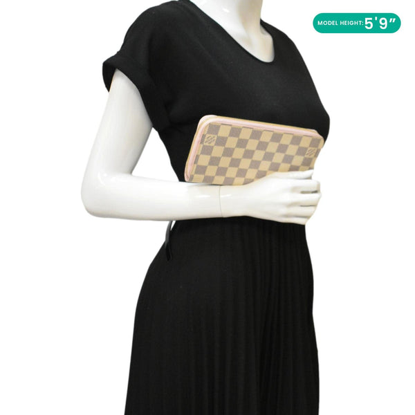 LOUIS VUITTON Damier Azur Zippy Wallet Rose ballerine