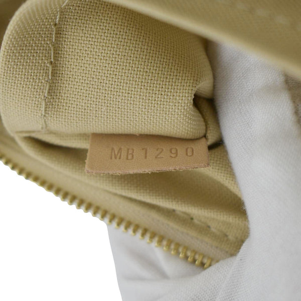 LOUIS VUITTON Damier Azur Pochette Accessories Pouch White