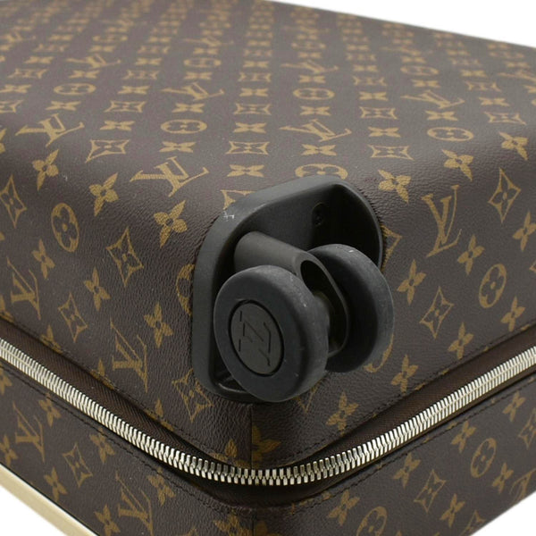 LOUIS VUITTON Horizon 55 Monogram Canvas Travel Bag Coquelicot Red