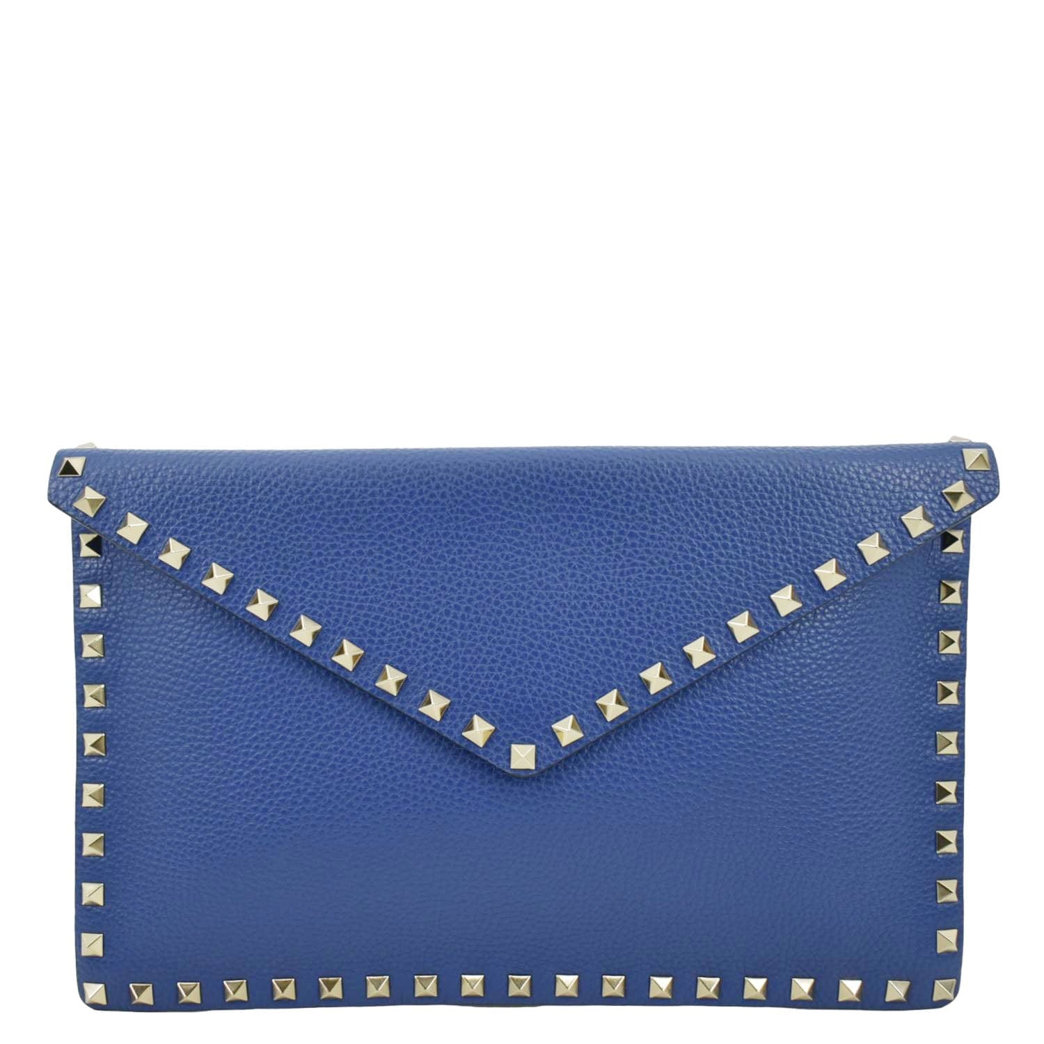 VALENTINO Garavani Rockstud Grainy Envelope Pouch Blue