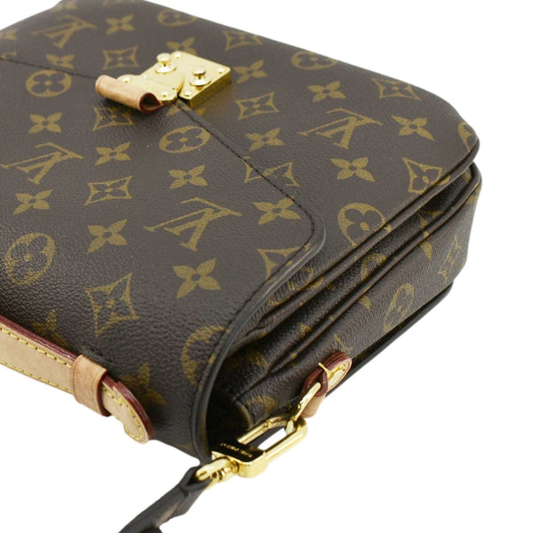 LOUIS VUITTON Metis Pochette Monogram Canvas Crossbody Bag Brown