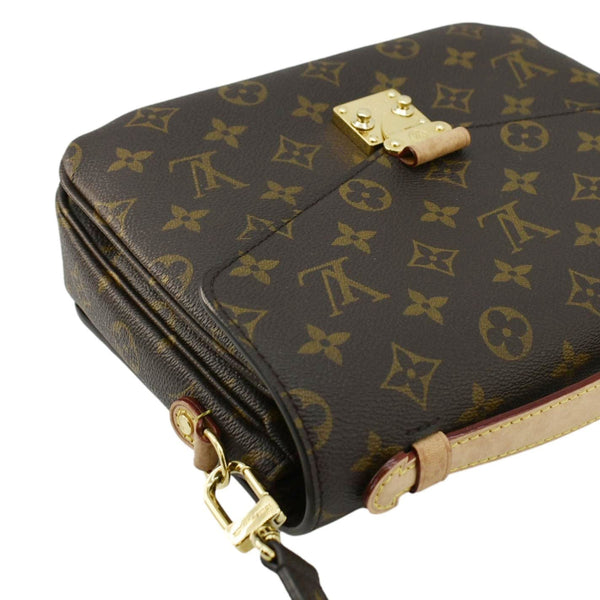 LOUIS VUITTON Metis Pochette Monogram Canvas Crossbody Bag Brown