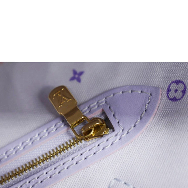 LOUIS VUITTON Neverfull MM Monogram Giant Canvas Tote Bag Sunrise Pastel