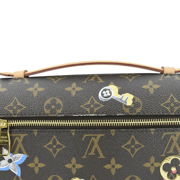 LOUIS VUITTON Lovelock Metis Pochette Patches Monogram Canvas Crossbody Bag Brown