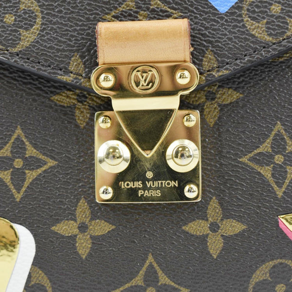 LOUIS VUITTON Lovelock Metis Pochette Patches Monogram Canvas Crossbody Bag Brown