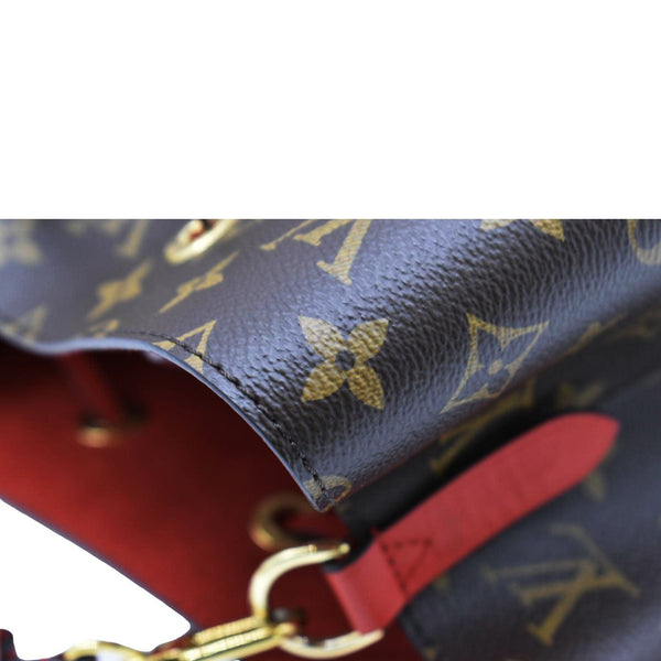 LOUIS VUITTON Neonoe Monogram Canvas Shoulder Bag Brown